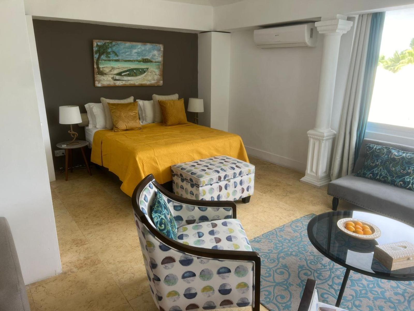 Explora Prestige Bed and Breakfast Blue Bay Εξωτερικό φωτογραφία